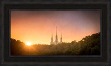 Load image into Gallery viewer, Washington DC Sunset Gold
