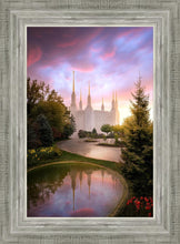 Load image into Gallery viewer, Washington DC Reflections Into Eternity
