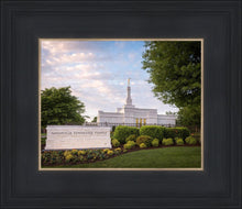 Load image into Gallery viewer, Nashville Late Afternoon
