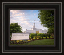 Load image into Gallery viewer, Nashville Late Afternoon
