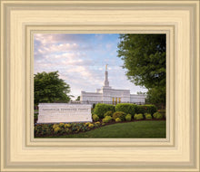 Load image into Gallery viewer, Nashville Late Afternoon
