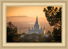 Load image into Gallery viewer, Golden Oakland
