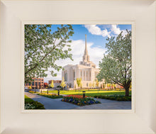 Load image into Gallery viewer, Ogden Grounds
