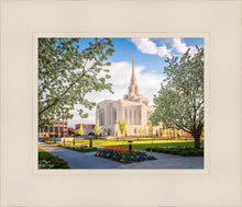 Load image into Gallery viewer, Ogden Grounds
