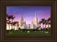 Load image into Gallery viewer, San Diego Lavender
