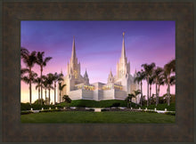 Load image into Gallery viewer, San Diego Lavender
