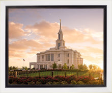 Load image into Gallery viewer, Golden Payson Panorama
