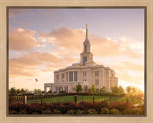 Load image into Gallery viewer, Golden Payson Panorama

