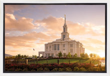 Load image into Gallery viewer, Golden Payson Panorama
