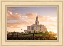 Load image into Gallery viewer, Golden Payson Panorama

