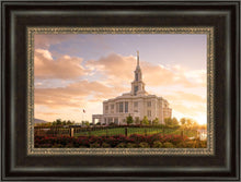 Load image into Gallery viewer, Golden Payson Panorama
