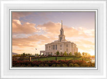 Load image into Gallery viewer, Golden Payson Panorama
