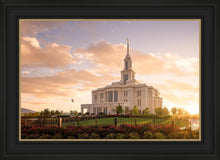 Load image into Gallery viewer, Golden Payson Panorama
