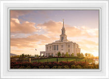 Load image into Gallery viewer, Golden Payson Panorama
