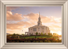 Load image into Gallery viewer, Golden Payson Panorama
