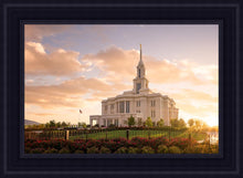 Load image into Gallery viewer, Golden Payson Panorama
