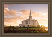 Load image into Gallery viewer, Golden Payson Panorama
