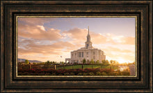 Load image into Gallery viewer, Golden Payson Panorama
