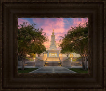 Load image into Gallery viewer, San Antonio Fiery Glow
