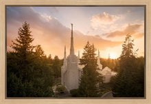 Load image into Gallery viewer, Portland High Glow
