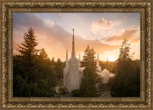 Load image into Gallery viewer, Portland High Glow
