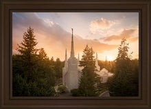 Load image into Gallery viewer, Portland High Glow
