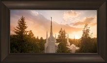 Load image into Gallery viewer, Portland High Glow
