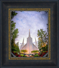Load image into Gallery viewer, Portland Heavenward
