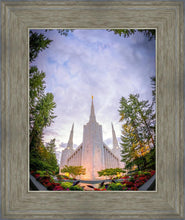 Load image into Gallery viewer, Portland Heavenward
