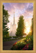 Load image into Gallery viewer, Portland Garden Circle
