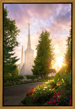 Load image into Gallery viewer, Portland Garden Circle
