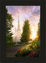 Load image into Gallery viewer, Portland Garden Circle
