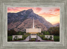 Load image into Gallery viewer, Provo Morning Front
