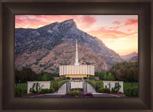 Load image into Gallery viewer, Provo Morning Front
