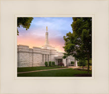 Load image into Gallery viewer, Raleigh Stormy Glow
