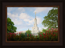 Load image into Gallery viewer, Sacramento Flowers
