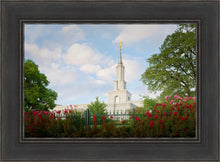 Load image into Gallery viewer, Sacramento Flowers
