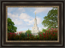 Load image into Gallery viewer, Sacramento Flowers
