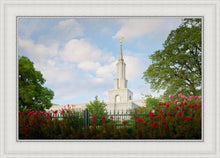 Load image into Gallery viewer, Sacramento Flowers
