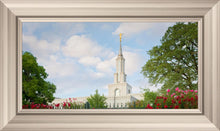 Load image into Gallery viewer, Sacramento Flowers
