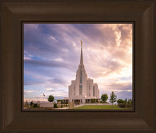 Load image into Gallery viewer, Rexburg Cloudy
