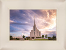Load image into Gallery viewer, Rexburg Cloudy
