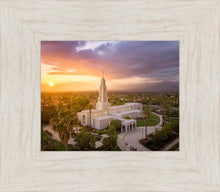 Load image into Gallery viewer, Redlands Highlands
