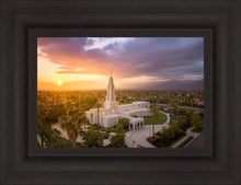 Load image into Gallery viewer, Redlands Highlands
