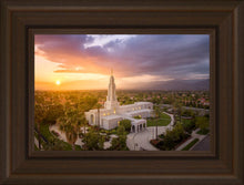 Load image into Gallery viewer, Redlands Highlands
