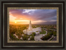 Load image into Gallery viewer, Redlands Highlands
