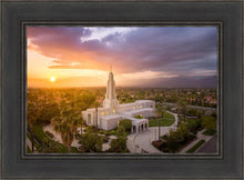 Load image into Gallery viewer, Redlands Highlands
