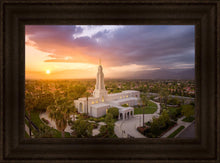 Load image into Gallery viewer, Redlands Highlands
