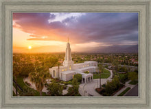 Load image into Gallery viewer, Redlands Highlands
