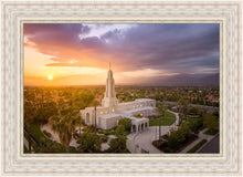 Load image into Gallery viewer, Redlands Highlands
